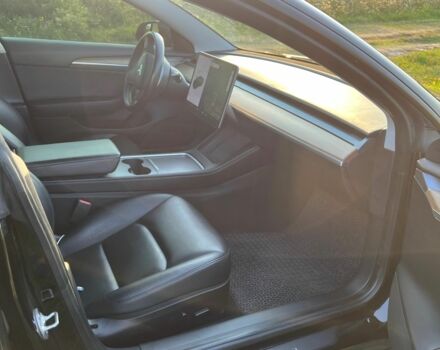 Тесла Модель 3 2021 в Луцке на Automoto.ua Черный Тесла Модель 3, объемом двигателя 0 л и пробегом 190 тыс. км за 21000 $, фото 7 на Automoto.ua