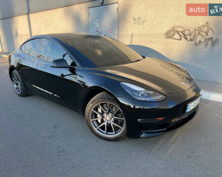 Черный Тесла Модель 3, объемом двигателя 0 л и пробегом 55 тыс. км за 18000 $, фото 4 на Automoto.ua