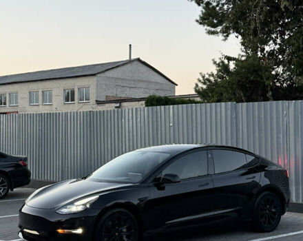 Чорний Тесла Модель 3, об'ємом двигуна 0 л та пробігом 100 тис. км за 21500 $, фото 1 на Automoto.ua