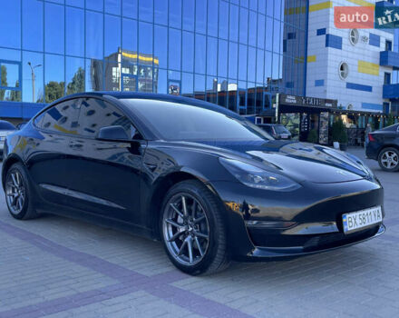Чорний Тесла Модель 3, об'ємом двигуна 0 л та пробігом 68 тис. км за 21200 $, фото 5 на Automoto.ua