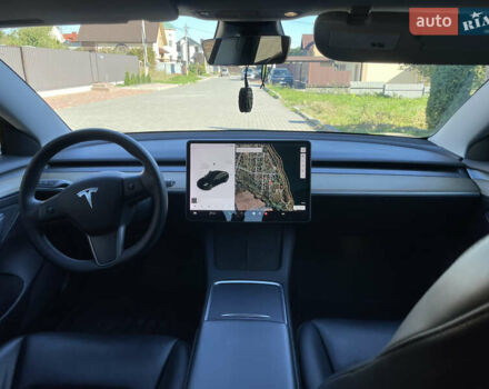 Чорний Тесла Модель 3, об'ємом двигуна 0 л та пробігом 68 тис. км за 21200 $, фото 27 на Automoto.ua