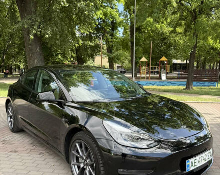 Черный Тесла Модель 3, объемом двигателя 0 л и пробегом 75 тыс. км за 20799 $, фото 1 на Automoto.ua