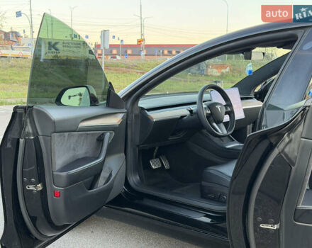 Тесла Модель 3 2021 у Києві на Automoto.ua Чорний Тесла Модель 3, об'ємом двигуна 0 л та пробігом 57 тис. км за 22000 $, фото 23 на Automoto.ua