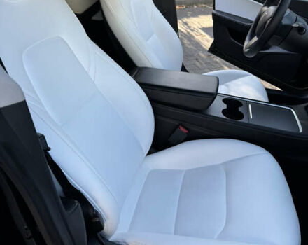 Чорний Тесла Модель 3, об'ємом двигуна 0 л та пробігом 76 тис. км за 22000 $, фото 13 на Automoto.ua