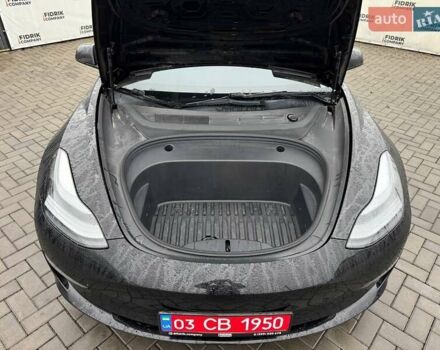 Чорний Тесла Модель 3, об'ємом двигуна 0 л та пробігом 321 тис. км за 14500 $, фото 9 на Automoto.ua