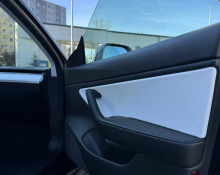 Чорний Тесла Модель 3, об'ємом двигуна 0 л та пробігом 76 тис. км за 22000 $, фото 18 на Automoto.ua