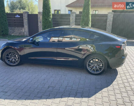 Чорний Тесла Модель 3, об'ємом двигуна 0 л та пробігом 68 тис. км за 22300 $, фото 32 на Automoto.ua