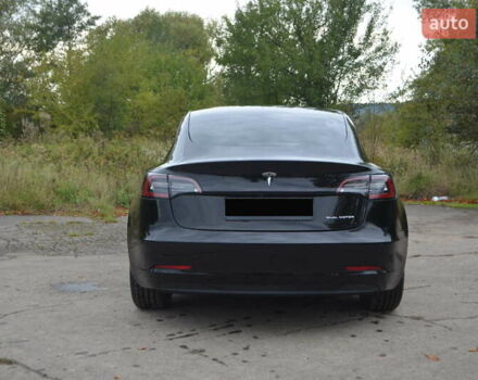 Тесла Модель 3 2021 в Львове на Automoto.ua Черный Тесла Модель 3, объемом двигателя 0 л и пробегом 145 тыс. км за 19000 $, фото 6 на Automoto.ua