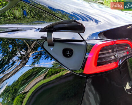 Черный Тесла Модель 3, объемом двигателя 0 л и пробегом 110 тыс. км за 19500 $, фото 14 на Automoto.ua