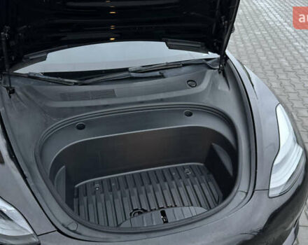 Черный Тесла Модель 3, объемом двигателя 0 л и пробегом 247 тыс. км за 13700 $, фото 35 на Automoto.ua