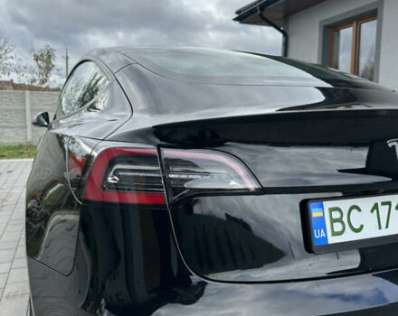 Чорний Тесла Модель 3, об'ємом двигуна 0 л та пробігом 98 тис. км за 21800 $, фото 11 на Automoto.ua