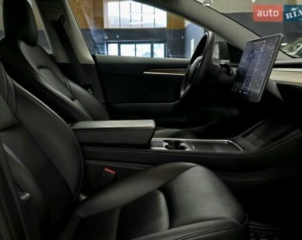 Чорний Тесла Модель 3, об'ємом двигуна 0 л та пробігом 40 тис. км за 21999 $, фото 19 на Automoto.ua