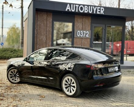 Чорний Тесла Модель 3, об'ємом двигуна 0 л та пробігом 81 тис. км за 19999 $, фото 5 на Automoto.ua