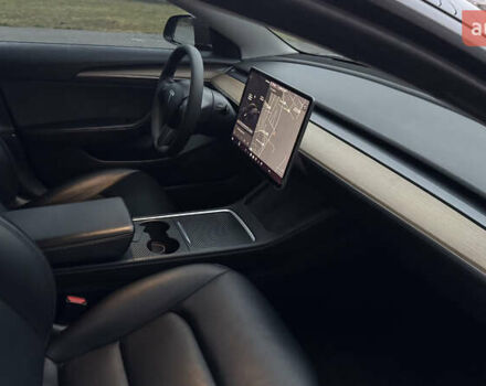 Черный Тесла Модель 3, объемом двигателя 0 л и пробегом 247 тыс. км за 13700 $, фото 27 на Automoto.ua