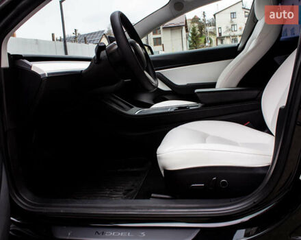 Тесла Модель 3 2021 у Львові на Automoto.ua Чорний Тесла Модель 3, об'ємом двигуна 0 л та пробігом 31 тис. км за 22500 $, фото 35 на Automoto.ua
