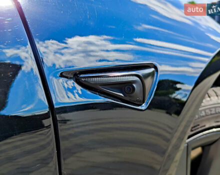 Черный Тесла Модель 3, объемом двигателя 0 л и пробегом 110 тыс. км за 19500 $, фото 10 на Automoto.ua