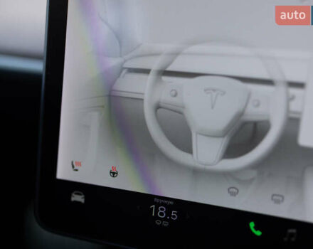 Чорний Тесла Модель 3, об'ємом двигуна 0 л та пробігом 37 тис. км за 24499 $, фото 32 на Automoto.ua