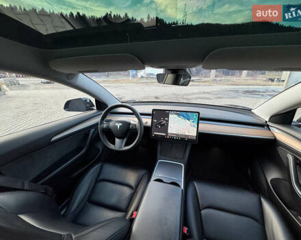 Черный Тесла Модель 3, объемом двигателя 0 л и пробегом 50 тыс. км за 24400 $, фото 9 на Automoto.ua