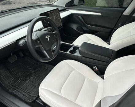 Чорний Тесла Модель 3, об'ємом двигуна 0 л та пробігом 120 тис. км за 19500 $, фото 14 на Automoto.ua