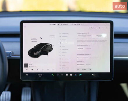 Черный Тесла Модель 3, объемом двигателя 0 л и пробегом 37 тыс. км за 25300 $, фото 16 на Automoto.ua