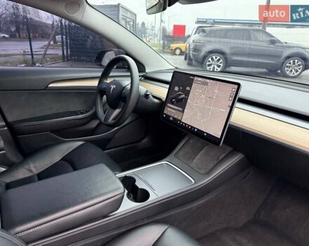 Чорний Тесла Модель 3, об'ємом двигуна 0 л та пробігом 321 тис. км за 14500 $, фото 16 на Automoto.ua