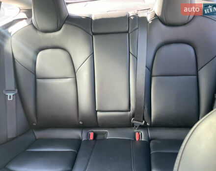 Чорний Тесла Модель 3, об'ємом двигуна 0 л та пробігом 68 тис. км за 21200 $, фото 14 на Automoto.ua