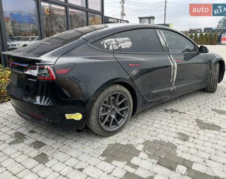 Чорний Тесла Модель 3, об'ємом двигуна 0 л та пробігом 123 тис. км за 13200 $, фото 2 на Automoto.ua