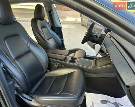 Черный Тесла Модель 3, объемом двигателя 0 л и пробегом 140 тыс. км за 22500 $, фото 23 на Automoto.ua