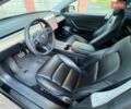 Чорний Тесла Модель 3, об'ємом двигуна 0 л та пробігом 68 тис. км за 22500 $, фото 5 на Automoto.ua