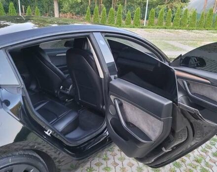 Чорний Тесла Модель 3, об'ємом двигуна 0 л та пробігом 26 тис. км за 24999 $, фото 15 на Automoto.ua