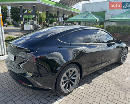 Чорний Тесла Модель 3, об'ємом двигуна 0 л та пробігом 64 тис. км за 22900 $, фото 8 на Automoto.ua