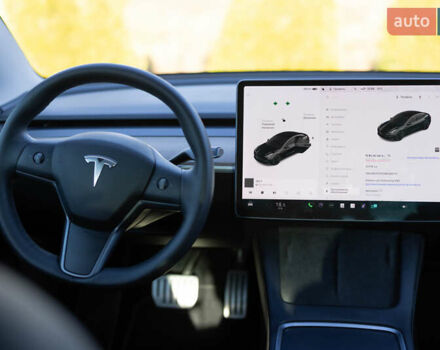 Черный Тесла Модель 3, объемом двигателя 0 л и пробегом 37 тыс. км за 25300 $, фото 7 на Automoto.ua