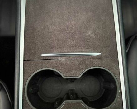 Черный Тесла Модель 3, объемом двигателя 0 л и пробегом 40 тыс. км за 22990 $, фото 11 на Automoto.ua