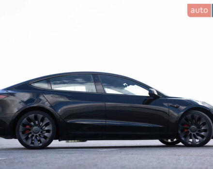 Тесла Модель 3 2021 в Львове на Automoto.ua Черный Тесла Модель 3, объемом двигателя 0 л и пробегом 35 тыс. км за 25499 $, фото 12 на Automoto.ua