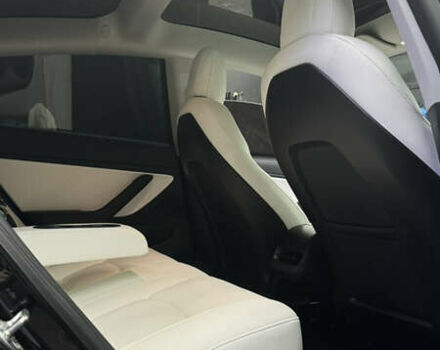 Чорний Тесла Модель 3, об'ємом двигуна 0 л та пробігом 59 тис. км за 23500 $, фото 23 на Automoto.ua