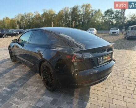 Черный Тесла Модель 3, объемом двигателя 0 л и пробегом 60 тыс. км за 21899 $, фото 6 на Automoto.ua
