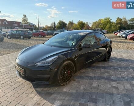 Черный Тесла Модель 3, объемом двигателя 0 л и пробегом 60 тыс. км за 21899 $, фото 4 на Automoto.ua