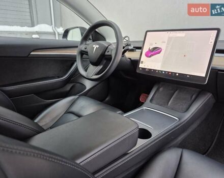 Черный Тесла Модель 3, объемом двигателя 0 л и пробегом 65 тыс. км за 24999 $, фото 13 на Automoto.ua