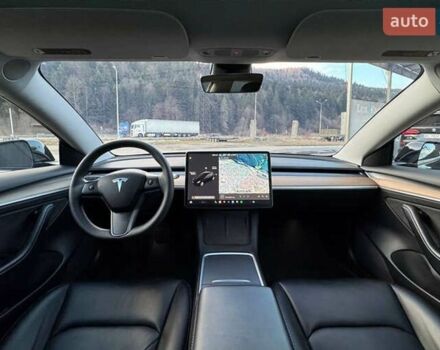 Чорний Тесла Модель 3, об'ємом двигуна 0 л та пробігом 55 тис. км за 19000 $, фото 6 на Automoto.ua
