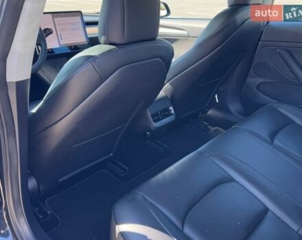 Черный Тесла Модель 3, объемом двигателя 0 л и пробегом 59 тыс. км за 24000 $, фото 8 на Automoto.ua