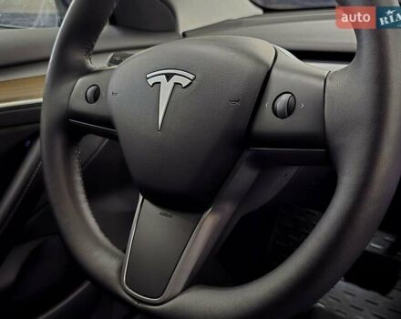 Чорний Тесла Модель 3, об'ємом двигуна 0 л та пробігом 40 тис. км за 21999 $, фото 23 на Automoto.ua