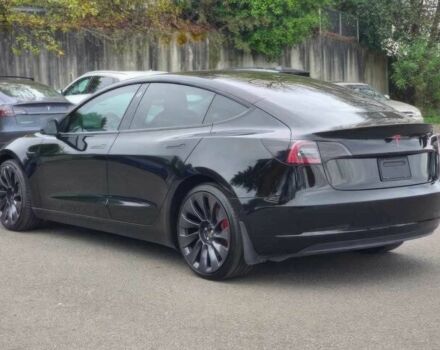 Черный Тесла Модель 3, объемом двигателя 0 л и пробегом 15 тыс. км за 28000 $, фото 5 на Automoto.ua