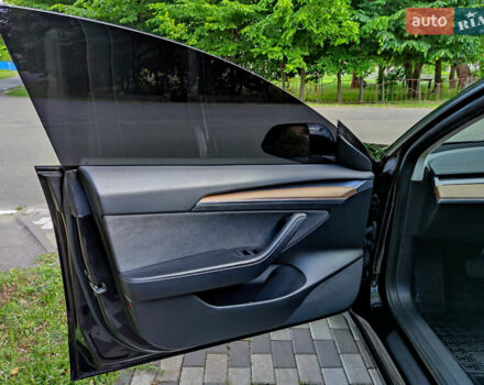 Черный Тесла Модель 3, объемом двигателя 0 л и пробегом 110 тыс. км за 19500 $, фото 17 на Automoto.ua