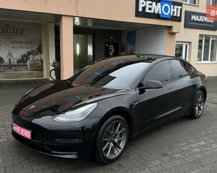 Черный Тесла Модель 3, объемом двигателя 0 л и пробегом 247 тыс. км за 13700 $, фото 1 на Automoto.ua