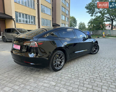 Черный Тесла Модель 3, объемом двигателя 0 л и пробегом 140 тыс. км за 22500 $, фото 4 на Automoto.ua
