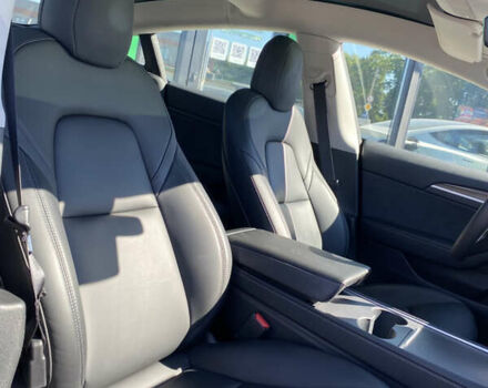 Черный Тесла Модель 3, объемом двигателя 0 л и пробегом 61 тыс. км за 26800 $, фото 13 на Automoto.ua