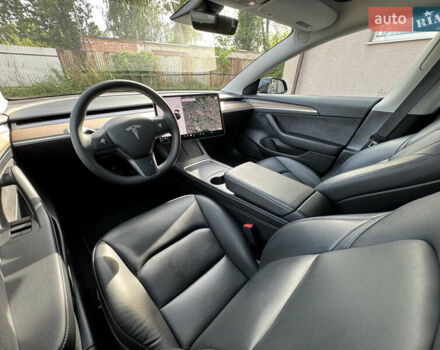 Тесла Модель 3 2021 у Львові на Automoto.ua Чорний Тесла Модель 3, об'ємом двигуна 0 л та пробігом 60 тис. км за 19000 $, фото 21 на Automoto.ua