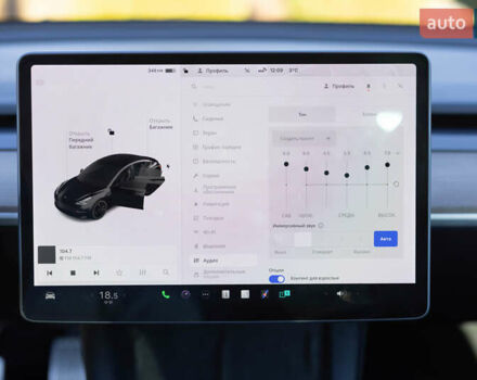 Черный Тесла Модель 3, объемом двигателя 0 л и пробегом 37 тыс. км за 25300 $, фото 29 на Automoto.ua