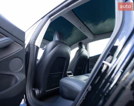 Тесла Модель 3 2021 в Львове на Automoto.ua Черный Тесла Модель 3, объемом двигателя 0 л и пробегом 35 тыс. км за 25499 $, фото 30 на Automoto.ua