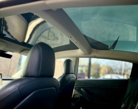 Чорний Тесла Модель 3, об'ємом двигуна 0 л та пробігом 81 тис. км за 19999 $, фото 14 на Automoto.ua